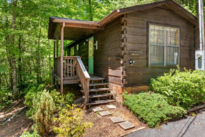 Fun & Funky, Like No Other! Convenient drive to Pigeon Forge & Gatlinburg